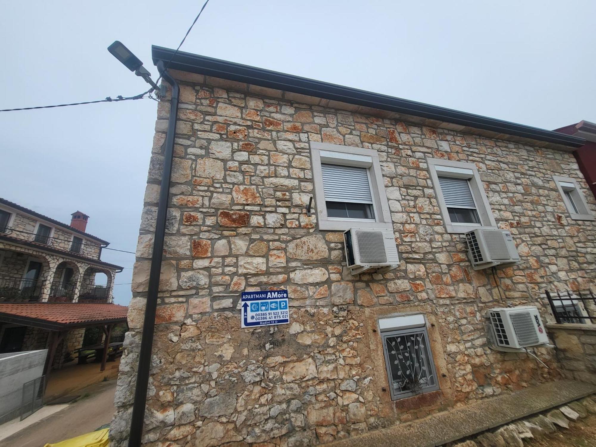 Villa Amore Radini Istrian Romantic Studio With Private Parking And Terrace Brtonigla Exterior photo